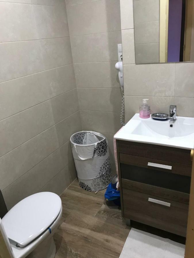 Piso Leon Apartment ภายนอก รูปภาพ